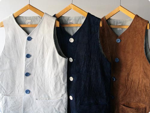 EEL 陶器と革のベスト