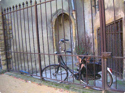 自転車〈リヨン〉