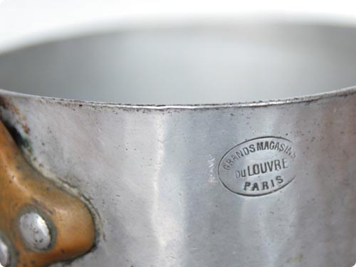 GRANDS MAGASINS DU LOUVRE