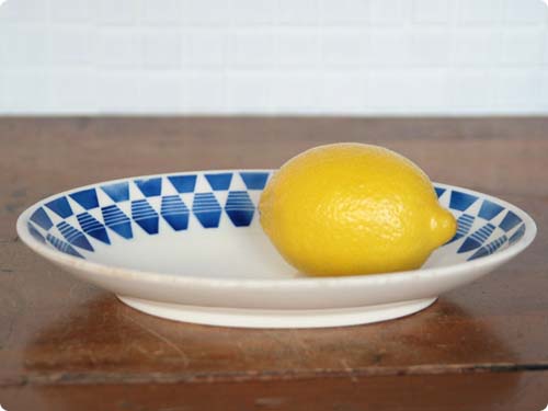 白・ブルー、そしてきいろ