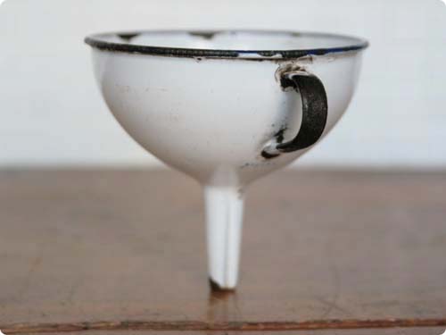 ホウロウロウト