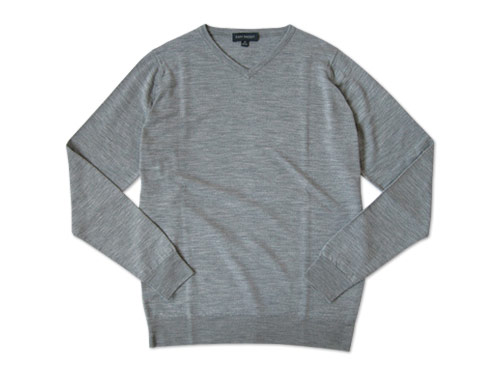 JOHN SMEDLEY　Vネックニット
