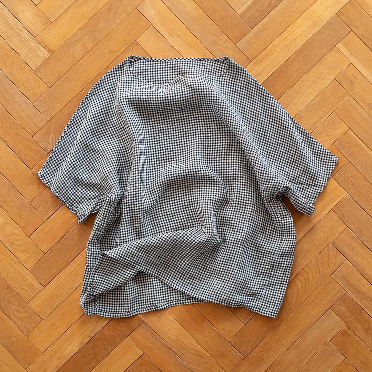 Atelier d’antan Linden（リンデン） Linen Pulloverが入荷しました。