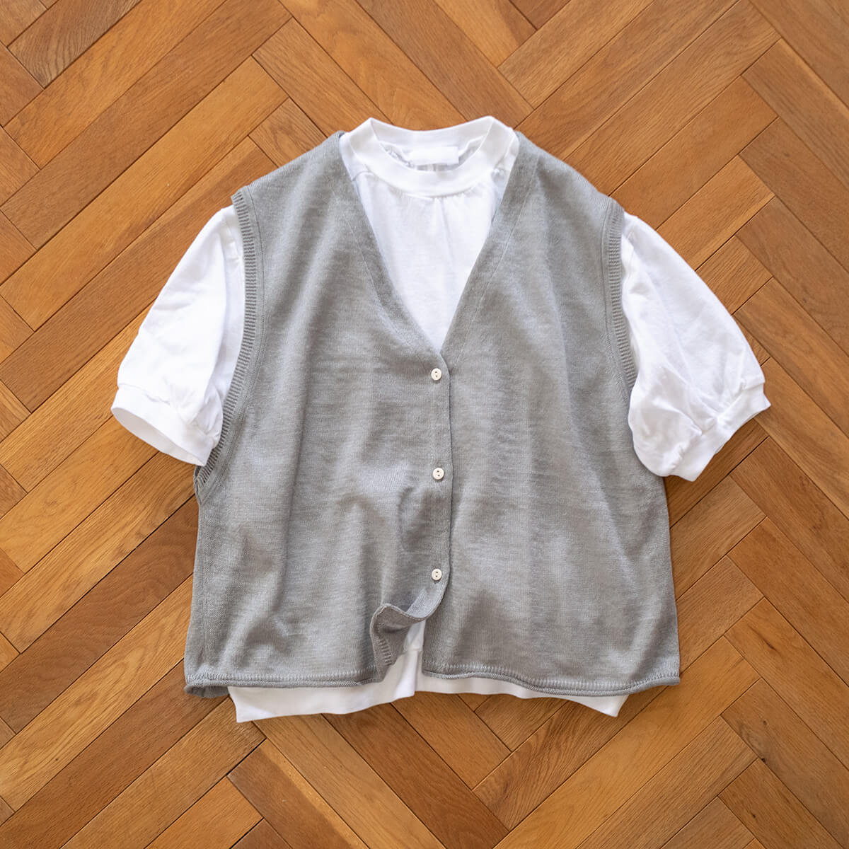 Atelier d’antanのリネンニットシリーズが入荷しました。